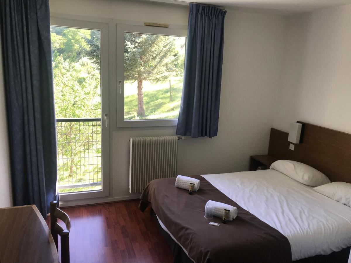 Hotel Restaurant L'Artiere Ceyrat Екстер'єр фото